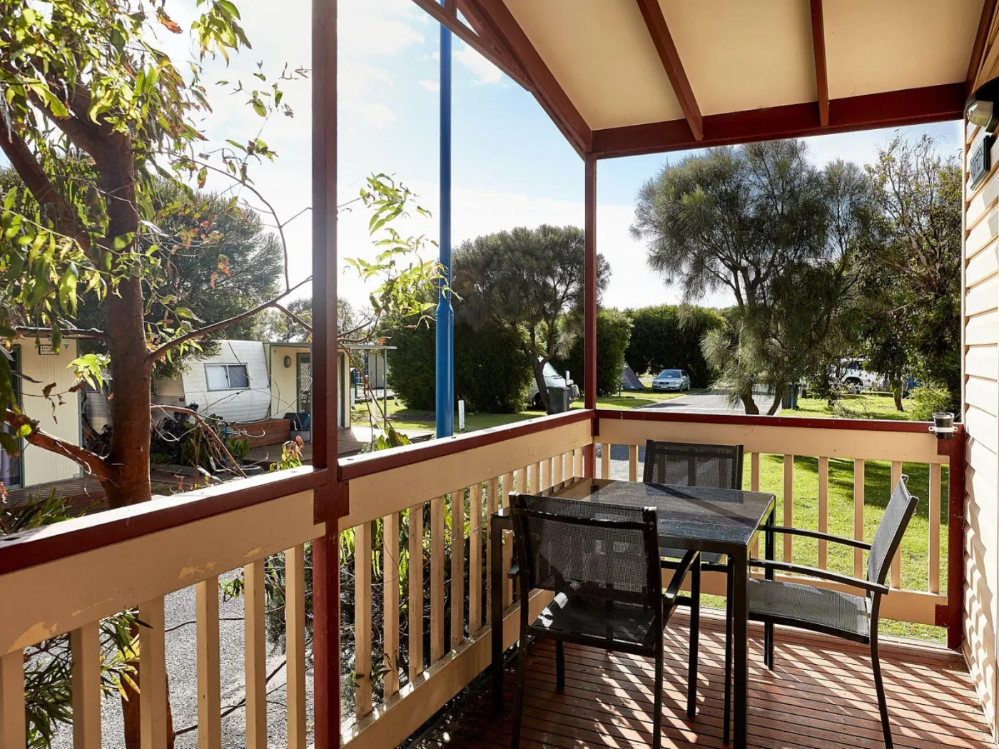 Deck with outdoor furniture