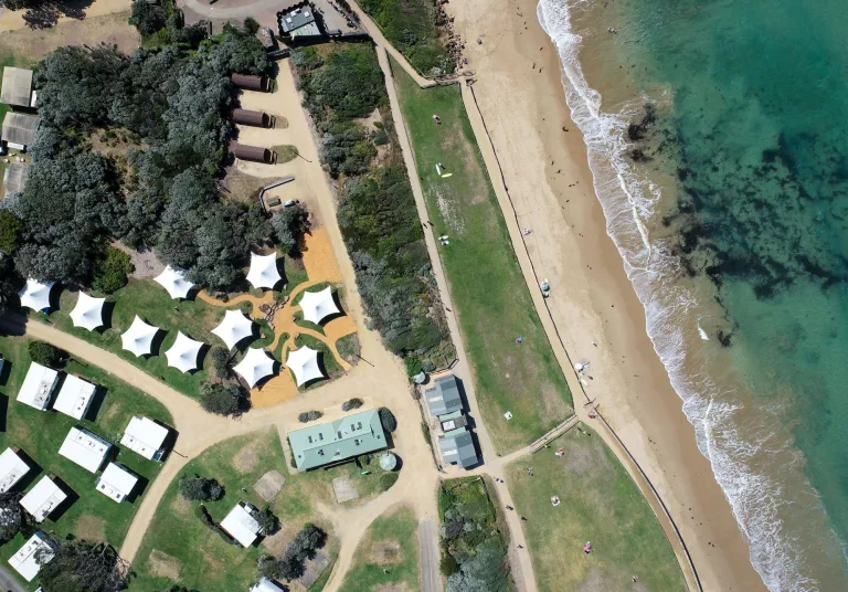 Steps to the beach and cafe